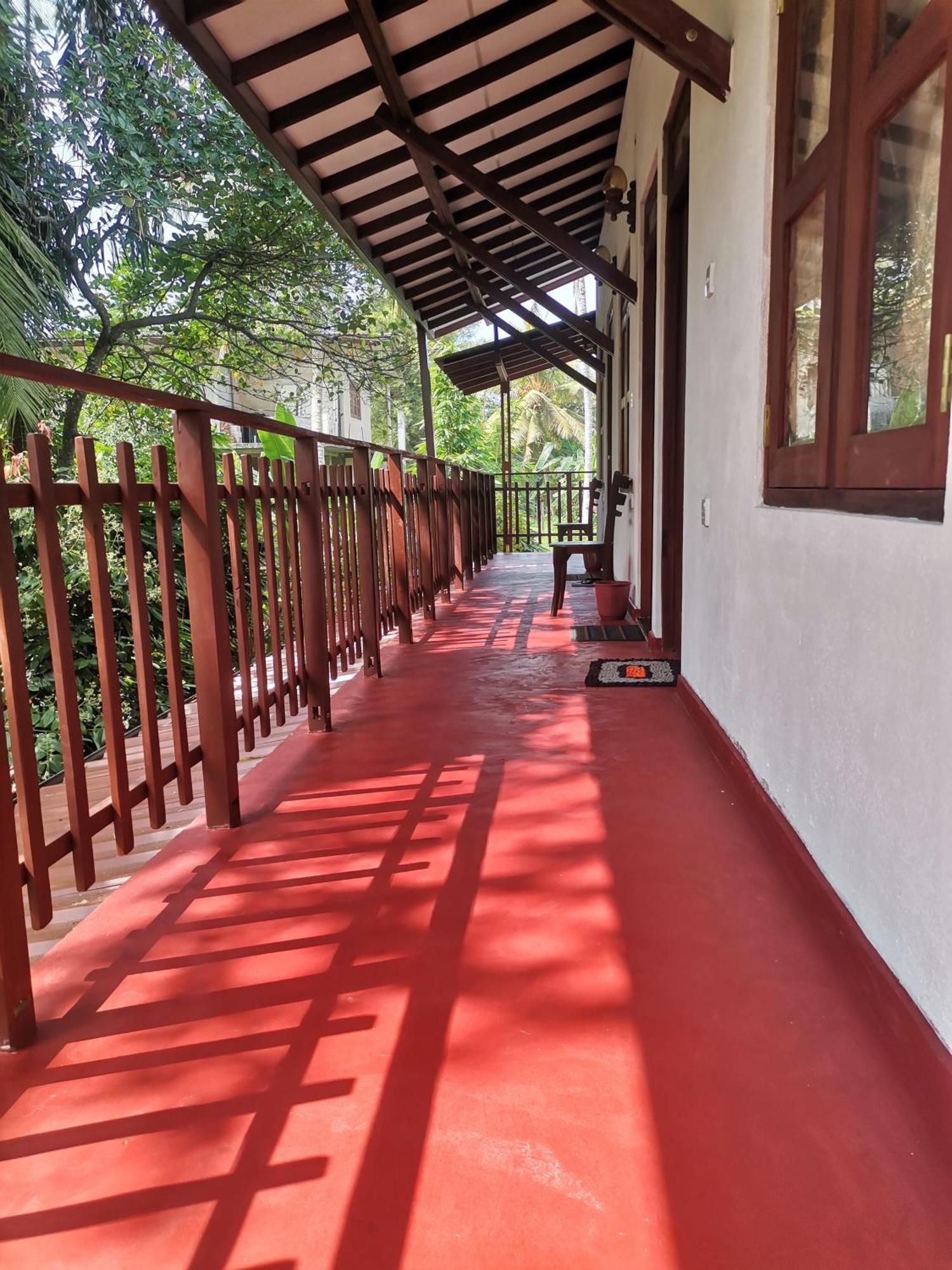 Gold Sand Resort Bentota Exterior photo